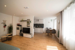 Schöne Ferienwohnung 54 m², Zentrumsnah, Kingbett in Erfurt, Erfurt